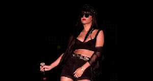 Rihanna11