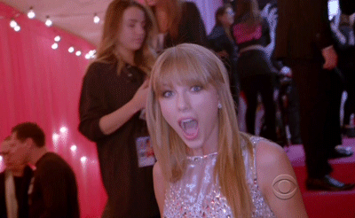 Taylor SwiftGIF