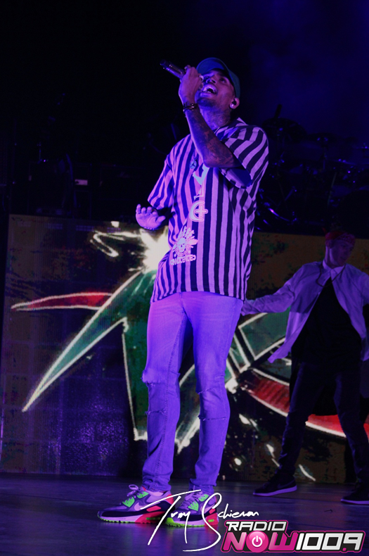 Chris Brown INDIANAPOLIS TOUR 2015 WNOW
