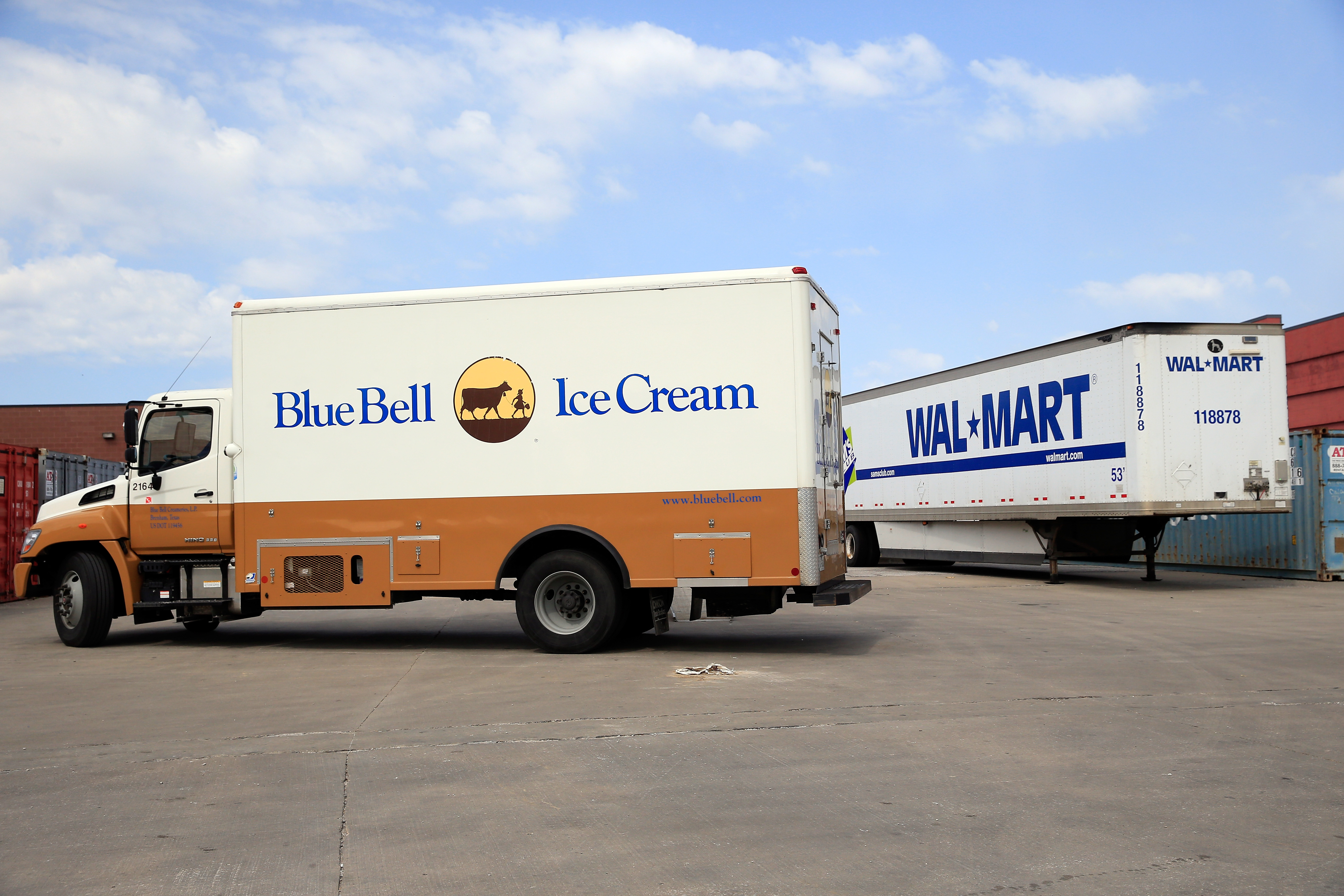 Blue Bell Creameries Recalls All Products After Listeria Contamination