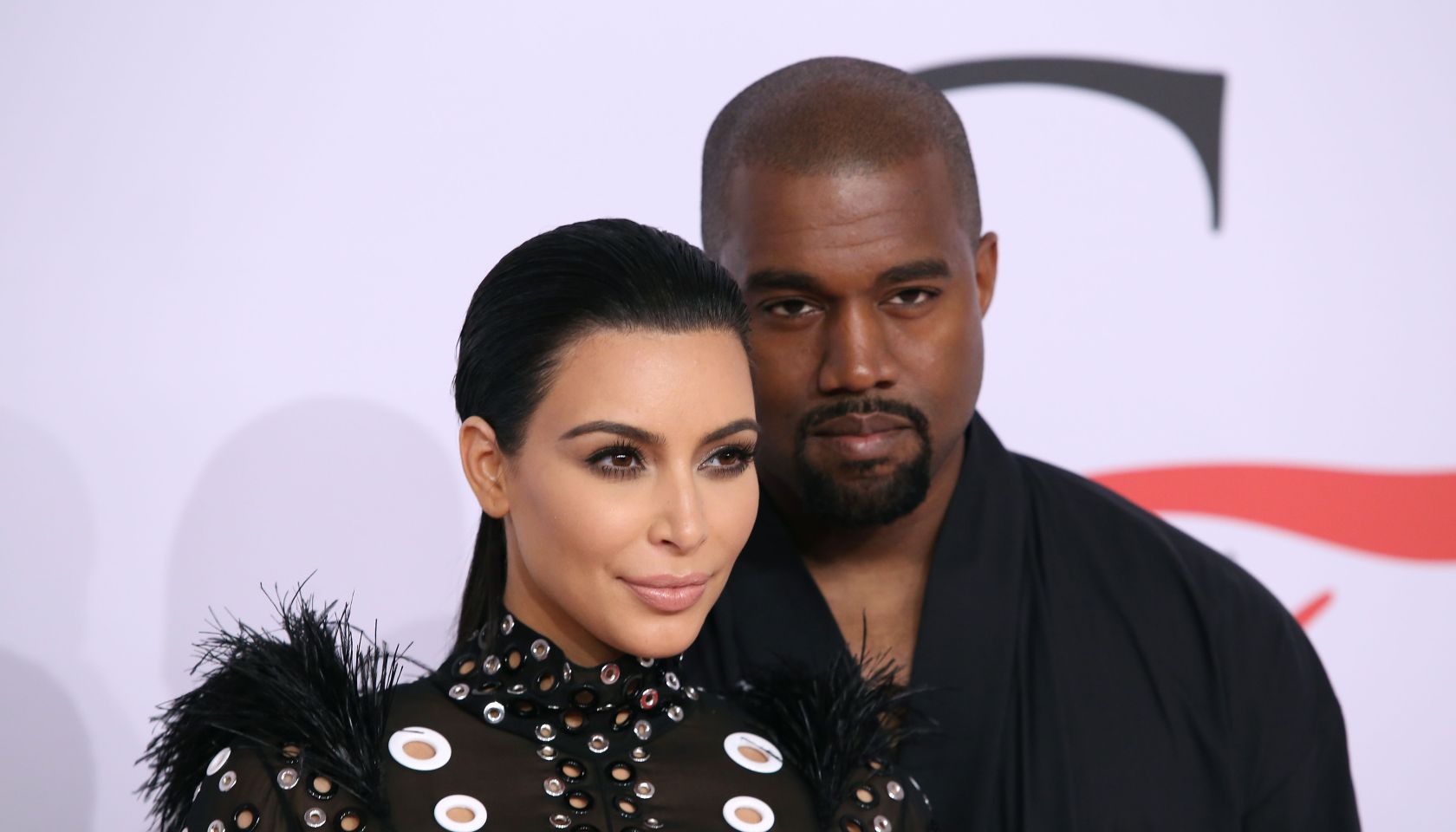 2015 CFDA Fashion Awards - Inside Arrivals