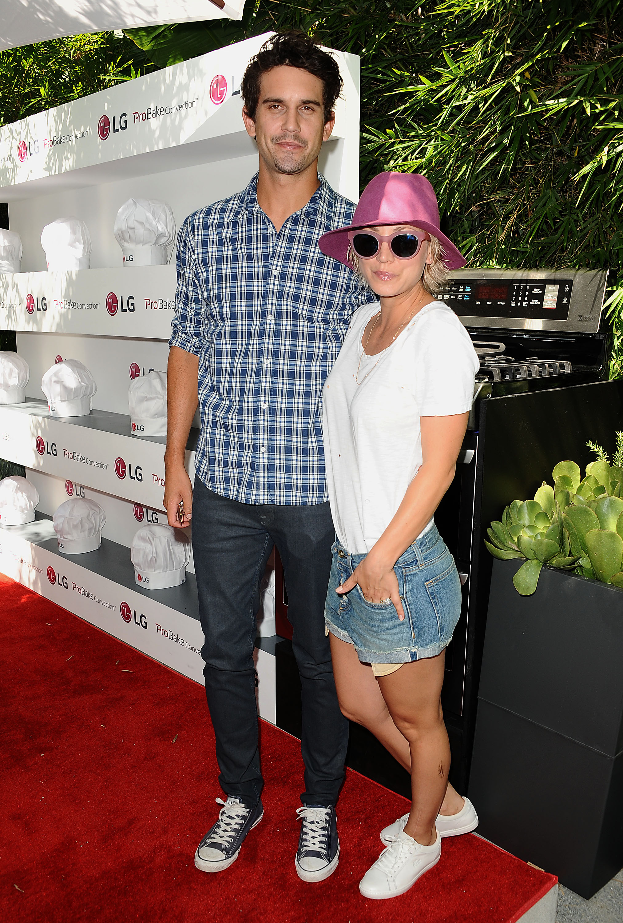 Kaley Cuoco & Ryan Sweeting