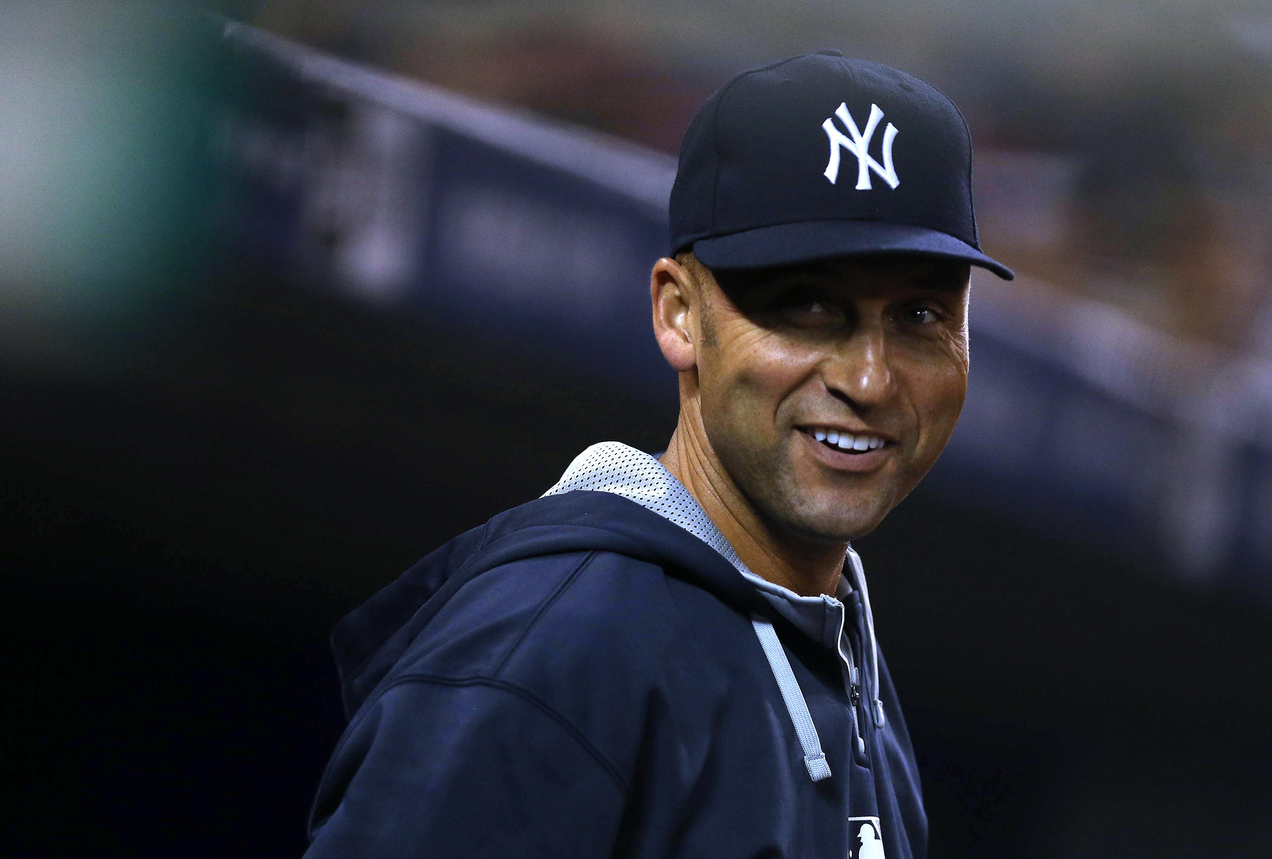 Toronto Blue Jays lose to the New York Yankees 7-3 in their home opener