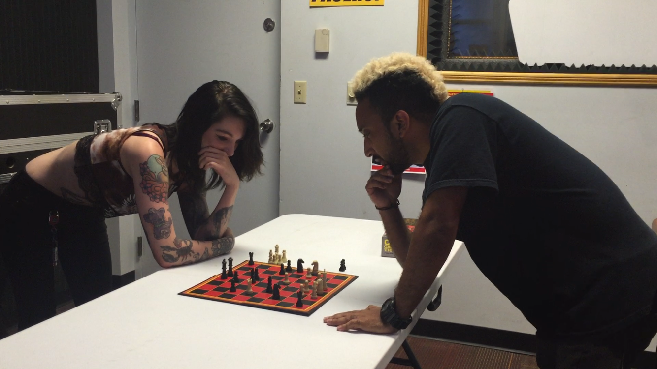 Elliott King - Radio Now 100.9