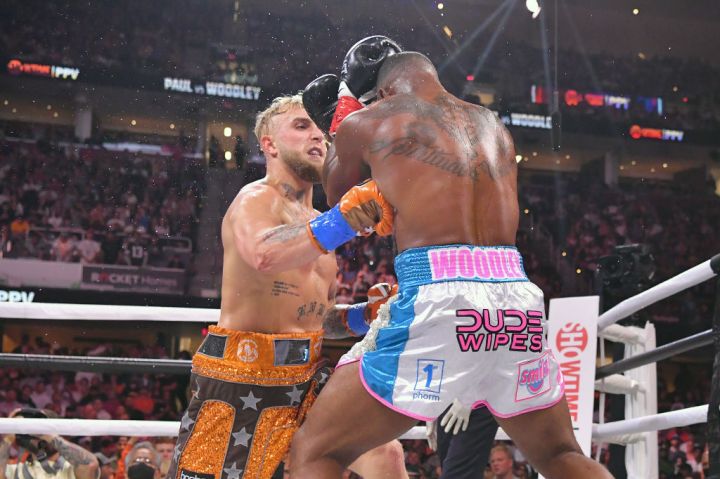 Jake Paul v Tyron Woodley